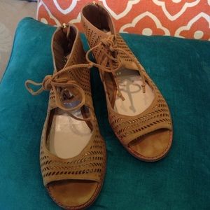 Vince Camuto wedge sandal